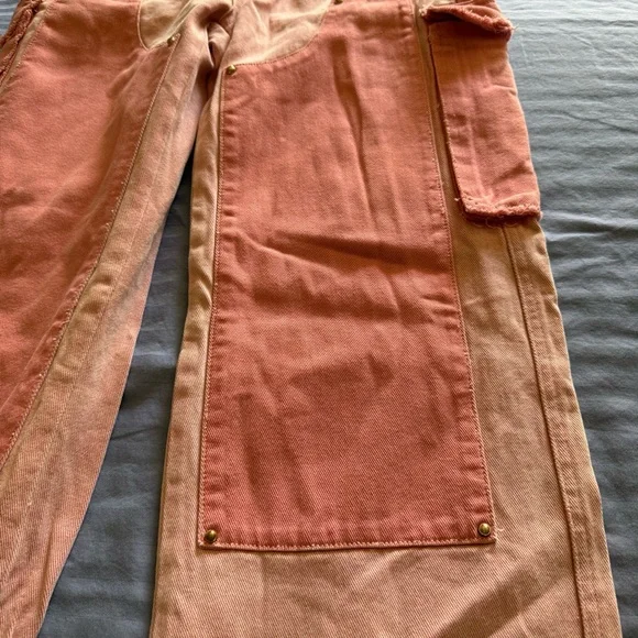 AKIRA Women’s Two-Tone Cargo Jeans Peach Coral Wide Leg High Waist XS NWT - Picture 5 of 12